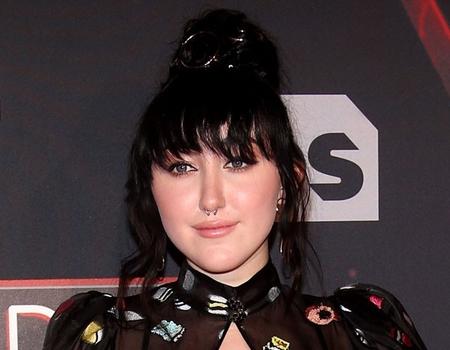 iHeartRadio Awards 2017 Red Carpet Arrivals: See Noah Cyrus, Ansel